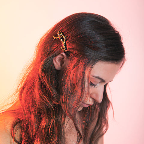 CORAL PIN